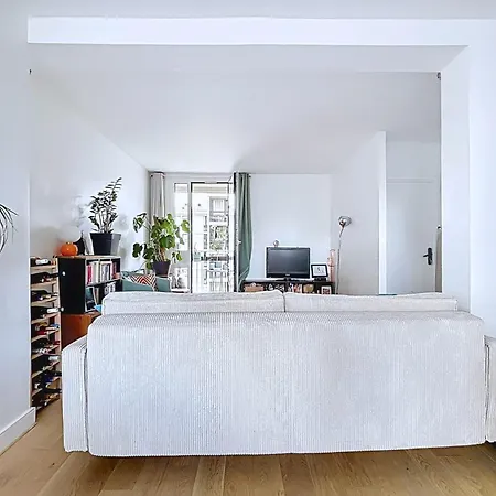 Elegant 2-room Close To Pere-lachaise Paris