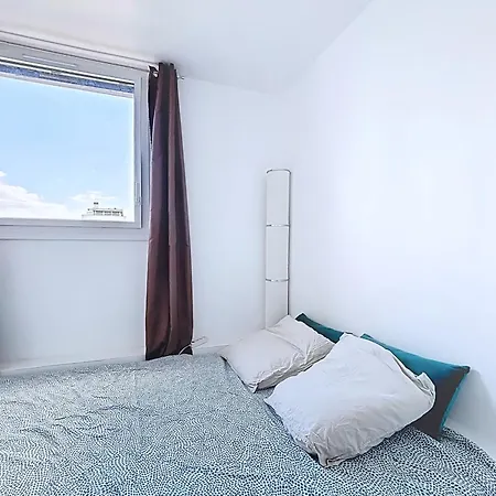 Elegant 2-room Close To Pere-lachaise * Paris