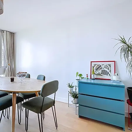 Elegant 2-room Close To Pere-lachaise