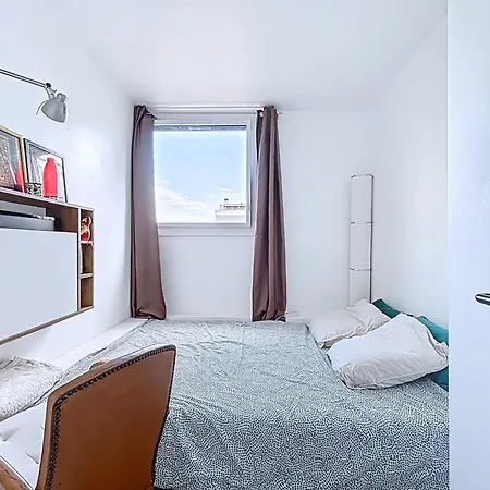 Elegant 2-room Close To Pere-lachaise Apartment *